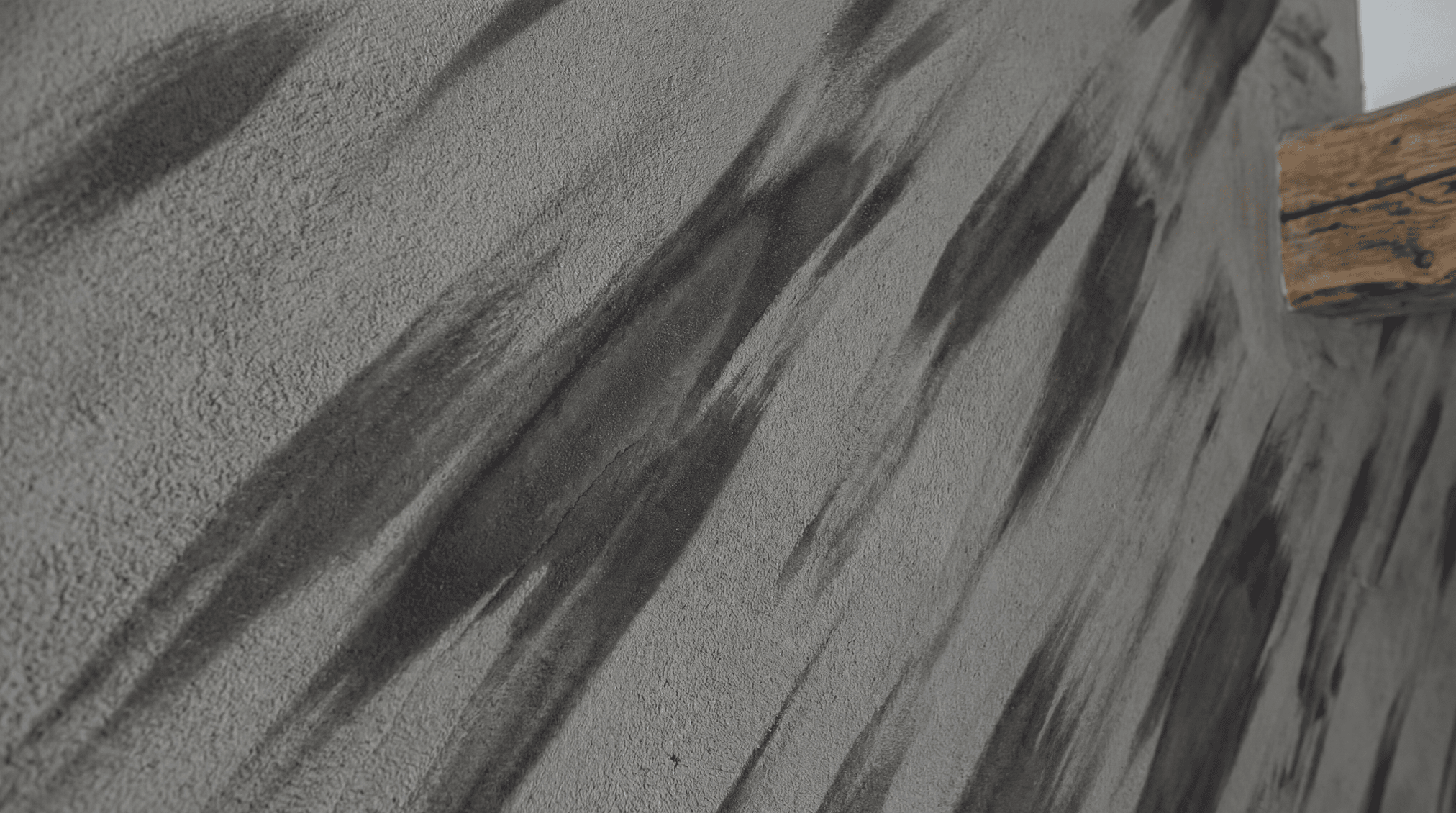 betonová steierka - žíhaný efekt